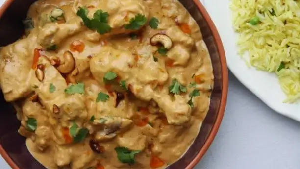 Healthy Recipes, Dinner and Lunch Ideas, Chicken Korma Recipe – A Delightful Twist of Tradition