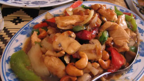 Healthy Recipes, Dinner and Lunch Ideas, Cashew Nut Chicken Recipe – The Ultimate Nutty Delight